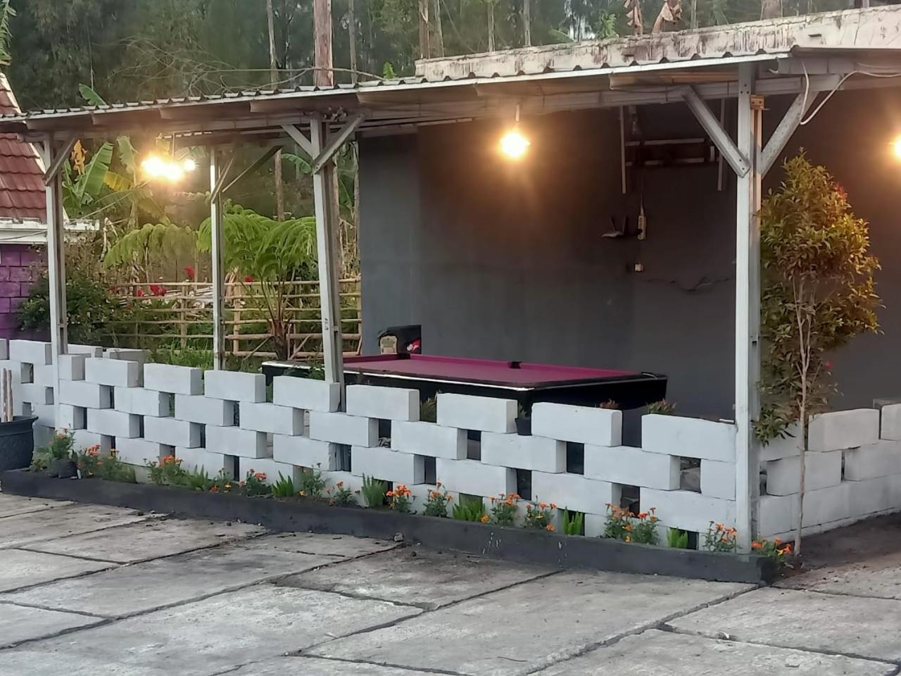 Istana Bromo Resort Екстериор снимка