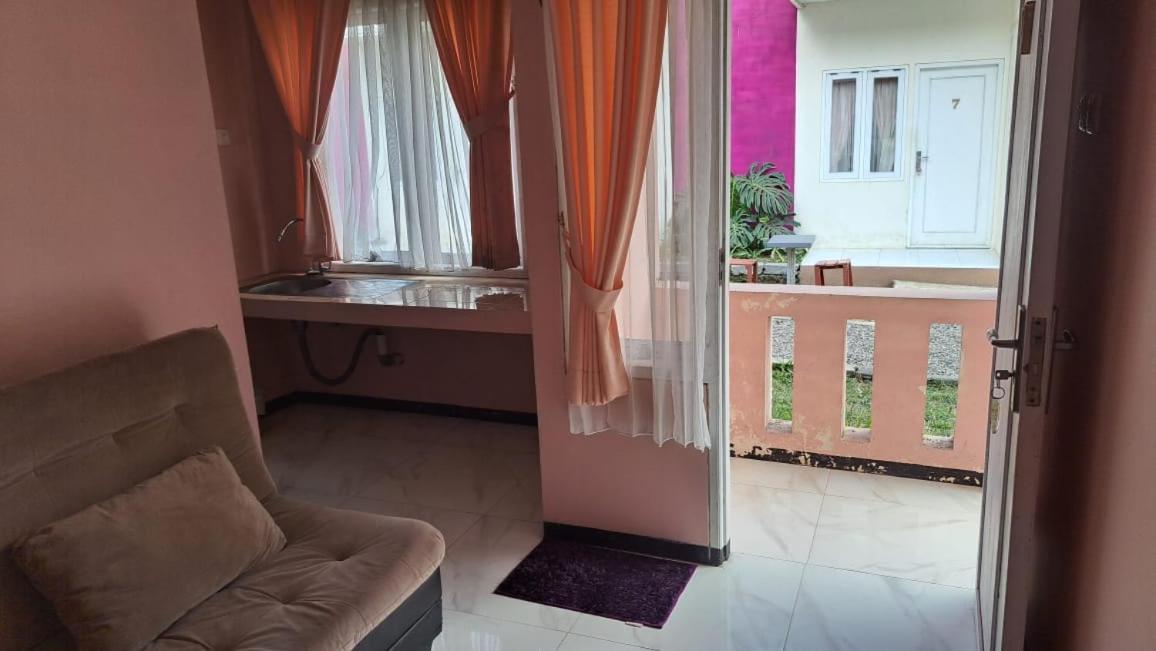 Istana Bromo Resort Екстериор снимка